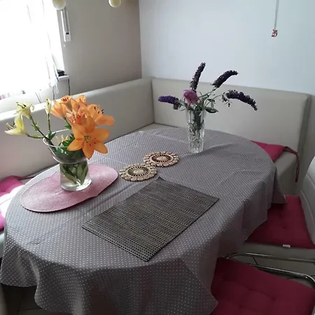 Zum Schleypenhof Homestay Herzogenrath